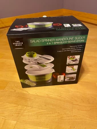 salad spinner and slicer 1
