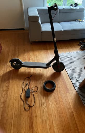 Xiaomi M365 Electric Kick Scooter 3