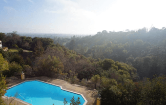★ Live in Mansion w/Jacuzzi + Pool + Gym + Hikes - Near Stanford ★ 1