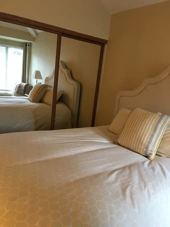 Furnished Bedroom w/PrivateBathroom for PostDocs & Researchers 1
