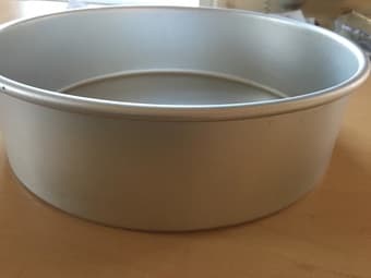 Cake pan 1