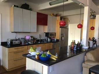 Room for rent ($1200 + utilities) in Palo Alto home with grad students 1