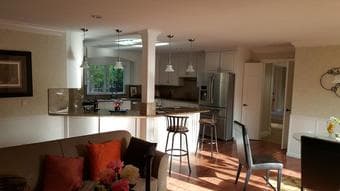 Private Entrance in Mansion w/Jacuzzi - Near Stanford + Shops 1