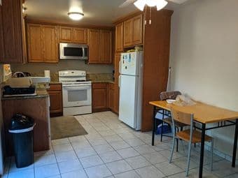 1 bed in 3bed/2bath 1