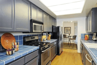 Bedroom available in beautiful Los Altos Hills home 1