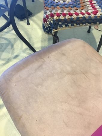 Coffee table & 4 chairs 2