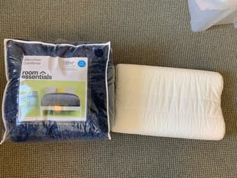 Tulo memory foam mattress (full size, firm, 10”) & accessories 3