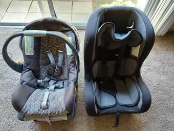 Infant car seat with base and toddler car seat 1