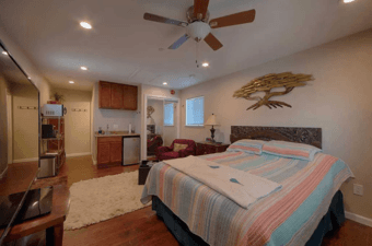 Partially unfurnished studio cottage (12 minutes from Stanford) 3