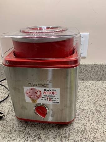 Cuisinart ice cream maker 1