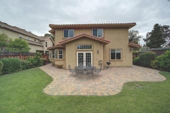 Room in beautiful Palo Alto house, 15min bike ride from Campus 3