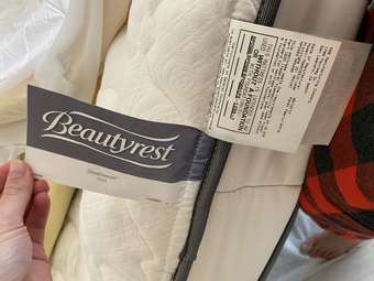 Full bed (boxspring + mattress + boxspring cover + mattress topper) 3