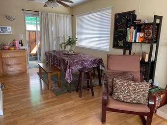 Looking for female roomate - furnished house Santa Clara 2
