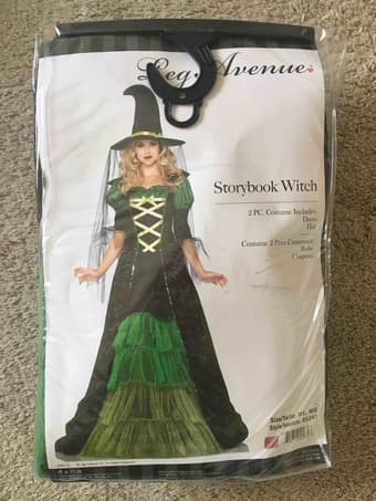 halloween costume: 1
