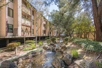 Nice Big Furnished Master Suite (w/ Bath) in 2b2b Apt (Mountain View) 2