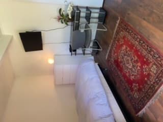 Newly furnished room with private bath in large airy house with pool 3