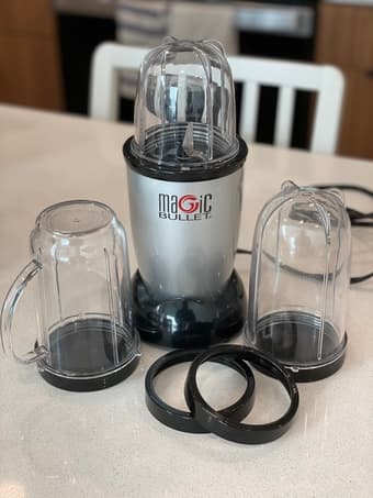 Magic bullet blender 1
