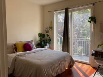 Sunny room available in 4br/3ba house in SF (Potrero Hill) 1