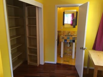 Charming studio in Mountain View 3