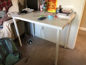 White ikea desk/table 1