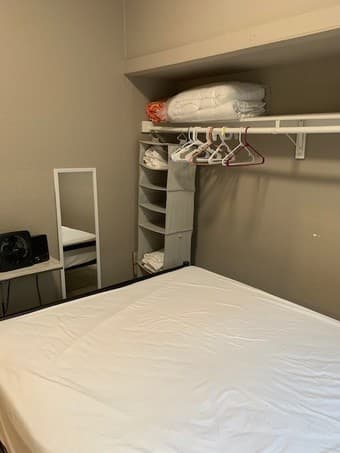 Room for rent -vacant  (menlo park) 3