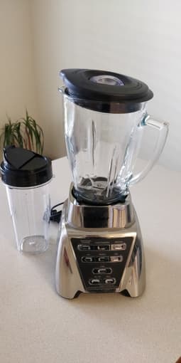 Oster Blender 1