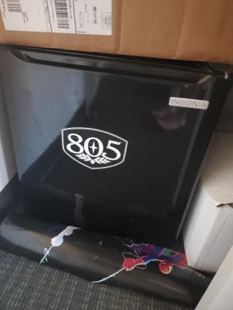Black mini-fridge 17x18 inches insignia 2