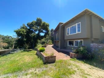 Room+bathroom in gorgeous Woodside home 2