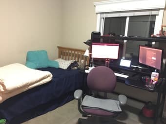 Room in Mountain View 3