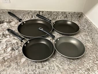 frying pans 1