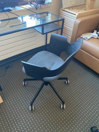 Compact IKEA desk and office chair 2