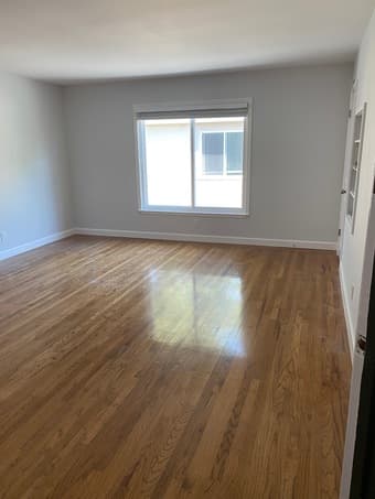 2 FREE months - Premium Downtown location - 2BR/1BA 3