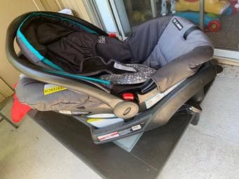 Graco LiteRider LX Travel System, Rille 3