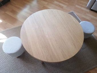 Coffee table+ rug + 2 OTTOMAN seats pouf 2