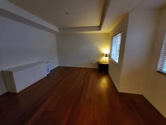 Master Suite in large East Palo Alto house available Aug. 1 2