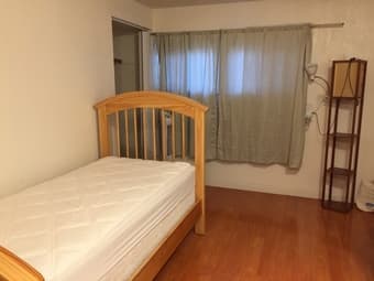Studio - separate entrance - for rent 2