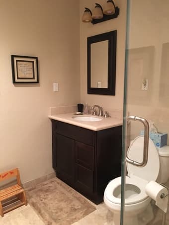 Private room and bath available in Redwood City home Available 8/1 3