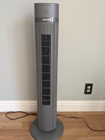 Tower fan with remote - perfect for summer! 1