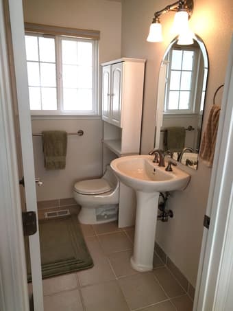 Spacious, light, furnished 1BR + private bath 3
