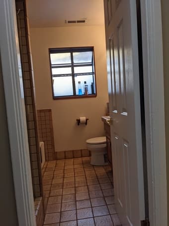 1210ft2 - Room in 3bd/1 bath in sunny home in midtown Palo Alto 3
