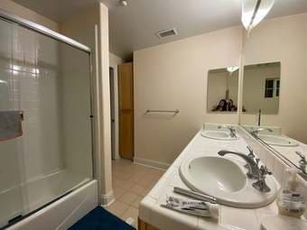 [$1,575] Master Bedroom in MV 3