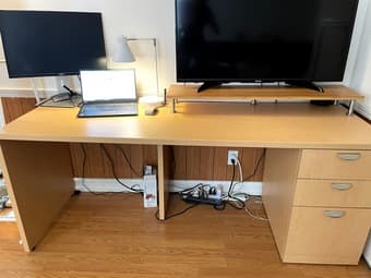 Large office desk / workstation with filing cabinet drawers 1