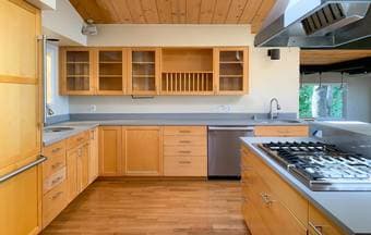 Panoramic views of bay area nestled in forests above Stanford 2
