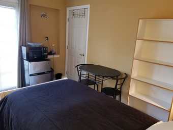 Furnished room for rent West of redwood City 2