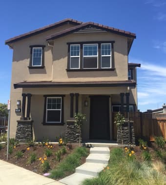 Beautiful Clean Home Looking for Respectful Roommate 1