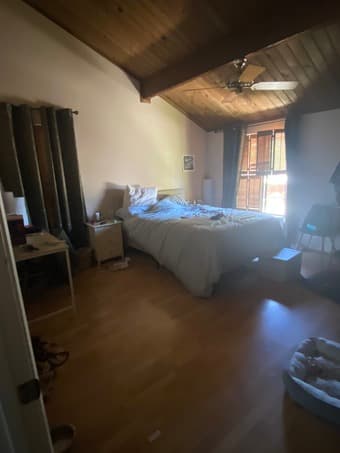 Master Bedroom in Mountain View Townhouse 2