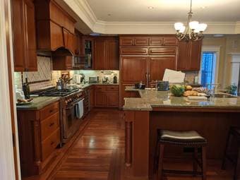 Room + Office + Private Full Bathroom in Amazing Burlingame Home! 3