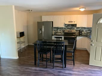 Room in Mountain View house 3