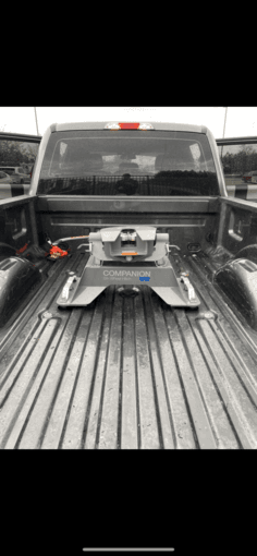 B&W Companion Fifth Wheel Hitch 1