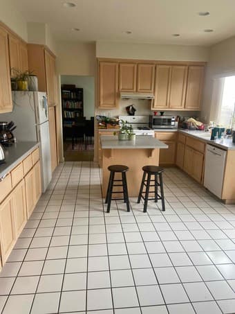 Private Oceanview Room in Spacious Pacifica Home 3
